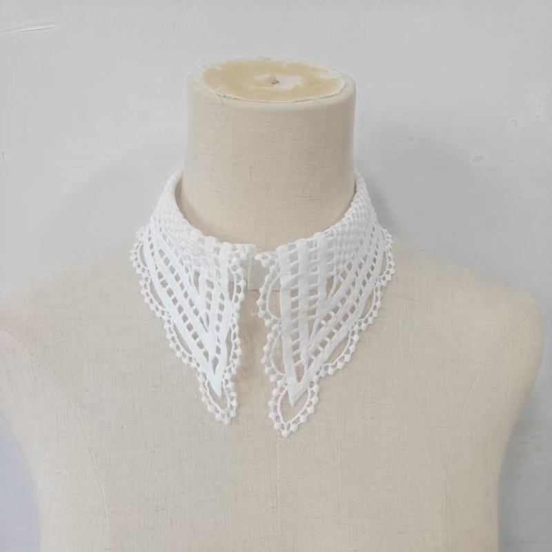 Lady White Ruffled False Colla - огляд і ціна Embroidery